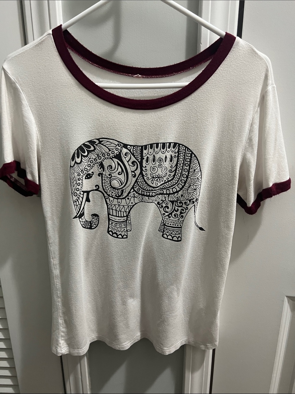 Ivory Short-Sleeve Tee with Burgundy Trim and Ornate Elephant Print